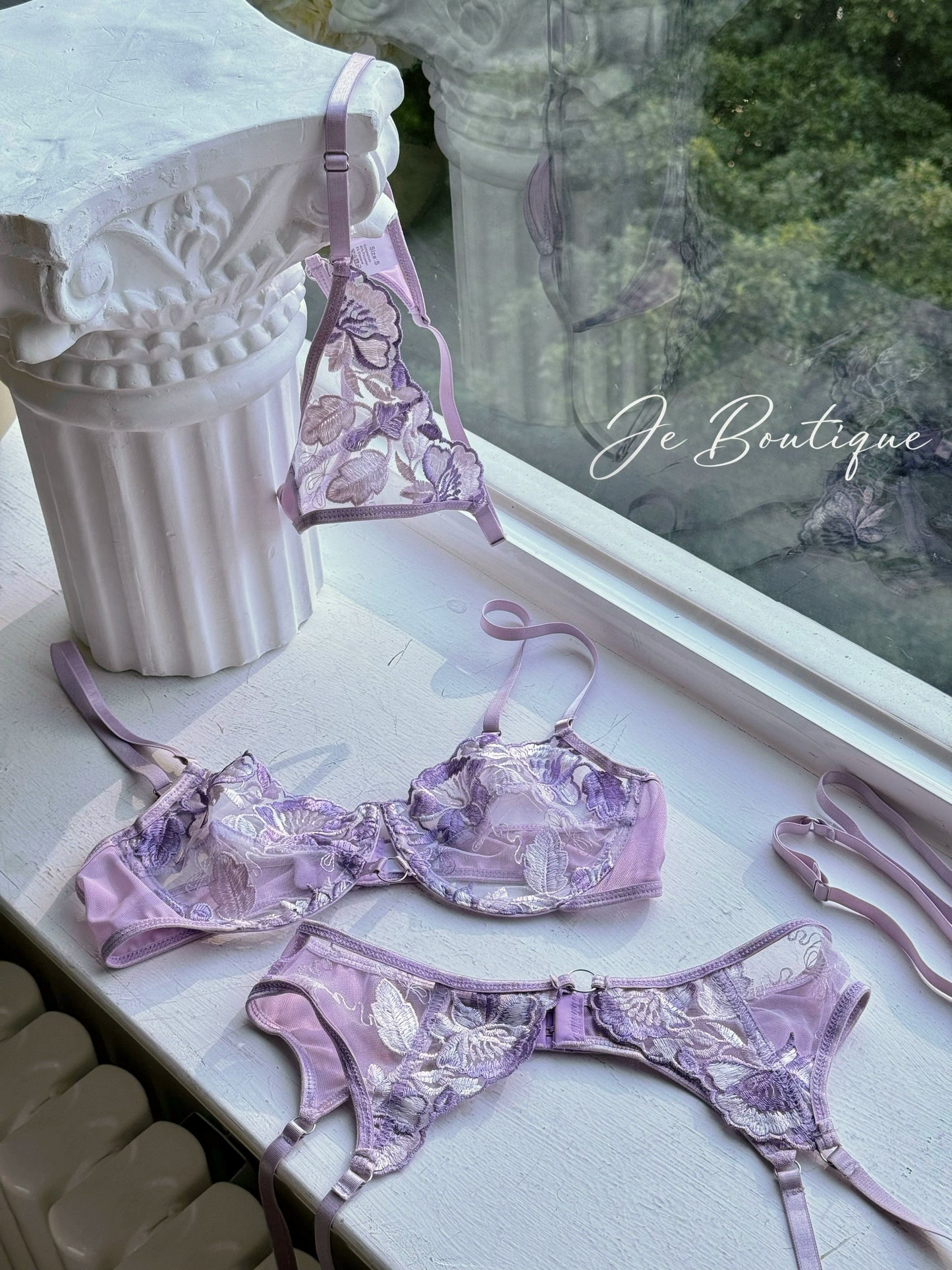 JolieElan Muse French lace ins embroidered ultra-thin sexy see-through underwear set